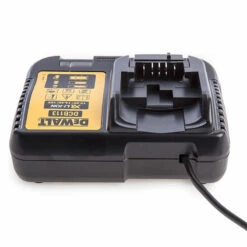 Chargeur Rapide Multi-voltage XR 10.8V 14.4V 18V Li-Ion - DEWALT DCB113 7 Chargeur Rapide Multi-voltage XR 10.8V 14.4V 18V Li-Ion - DEWALT DCB113 -castorama shop chargeur rapide dewalt dcb113 2